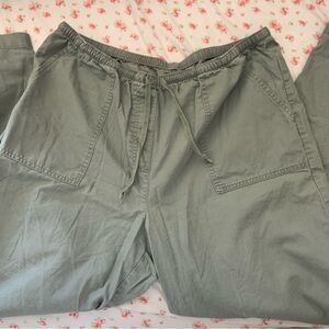 L.L.Bean Women's High-Rise Straight-Leg Sunwashed Canvas Pants in Olive Green